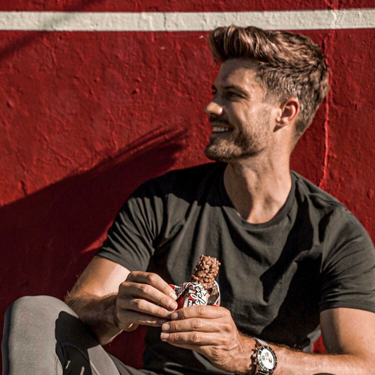 Strawberry smag høj proteinbar (55 g)